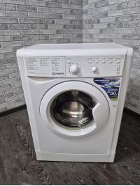 Стиральная машина Indesit IWSB 5085 Стиральная машина Indesit IWSB 5085